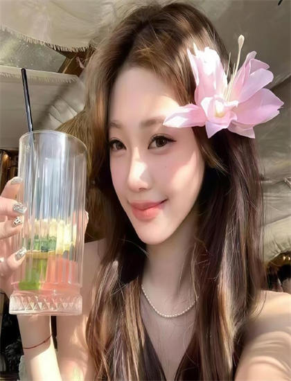 人物深度分析：《大潮汕记录片》中的主角的成长历程与心路变化 展现表演艺术的魅力